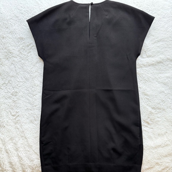 KATE SPADE NEW YORK Black Crepe Cap Sleeve Mini Shift Dress Size 4 - Picture 3 of 5